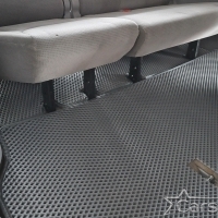 Автомобильные коврики EVA на Toyota Sienna II (2003-2010)