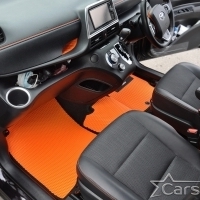 Автомобильные коврики EVA на Toyota Sienta II пр.руль (2015->)